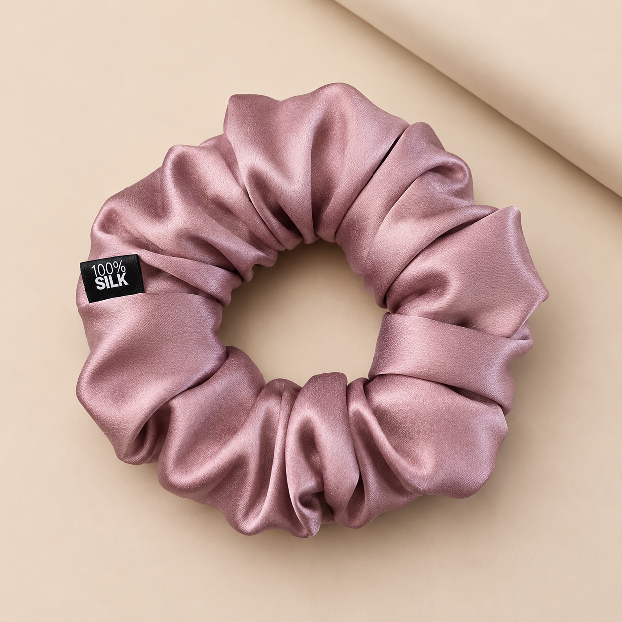 Chouchou en satin de soie de mûrier — The Silk Hour
